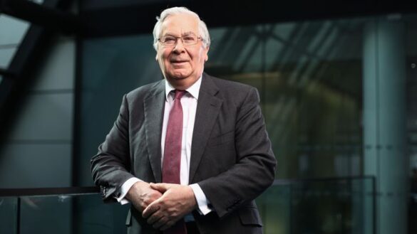 Mervyn King . crisis