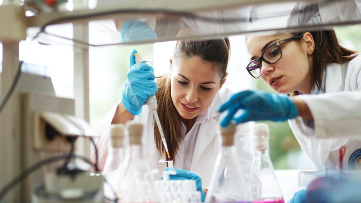 11-F: Visibilizar a las científicas, romper estereotipos