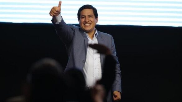 arauz candidato de correa gana la primera vuelta en ecuador pero tendra que ir a una segunda