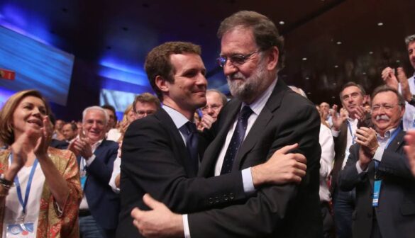 casado en el punto de mira barcenas asegura que la actual direccion del pp ha negociado con el por su silencio
