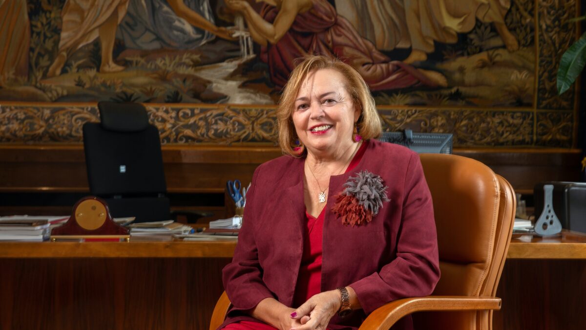 Rosa Menéndez, presidenta del CSIC: ‘Habrá una vacuna española contra la covid-19’