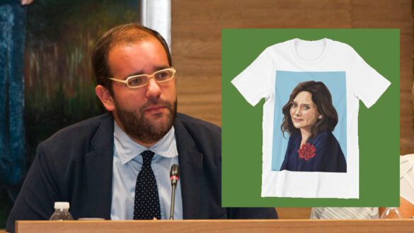Un concejal del PP imputado por corrupción oculta su identidad para vender ropa con la imagen de Ayuso