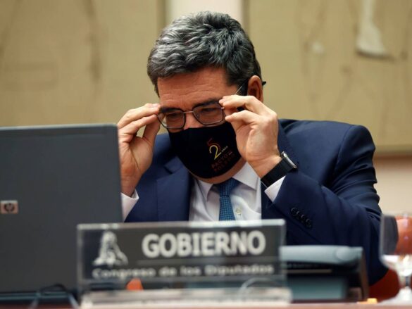 up carga contra escriva por la reforma de las pensiones hace lo que le interesa