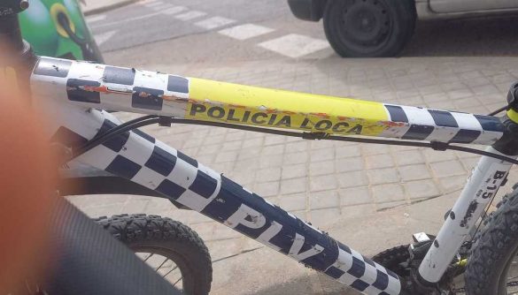Policía loca