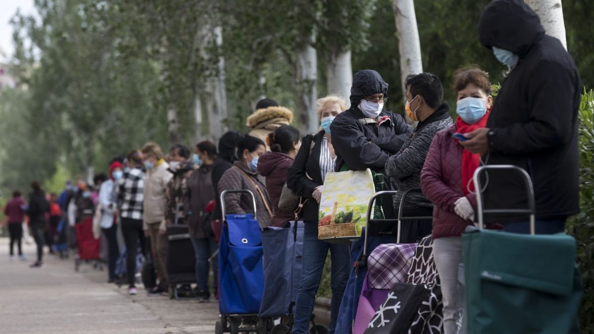 Hilo pone al descubierto las miserias y la falta de empatía que genera el sistema de Cáritas