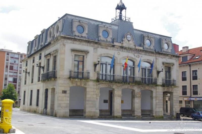 Ayuntamiento Pola de Siero