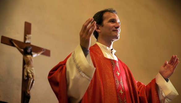 Cura Iglesia