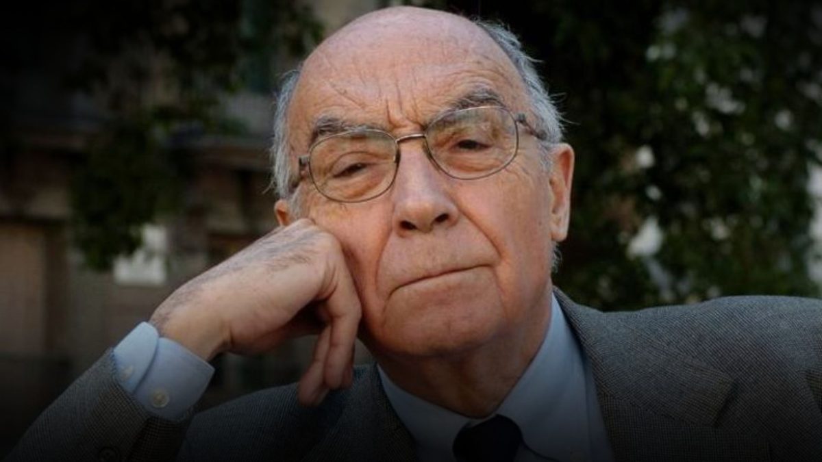 Vídeo | José Saramago y su eterna pregunta: ¿Dónde está la democracia?