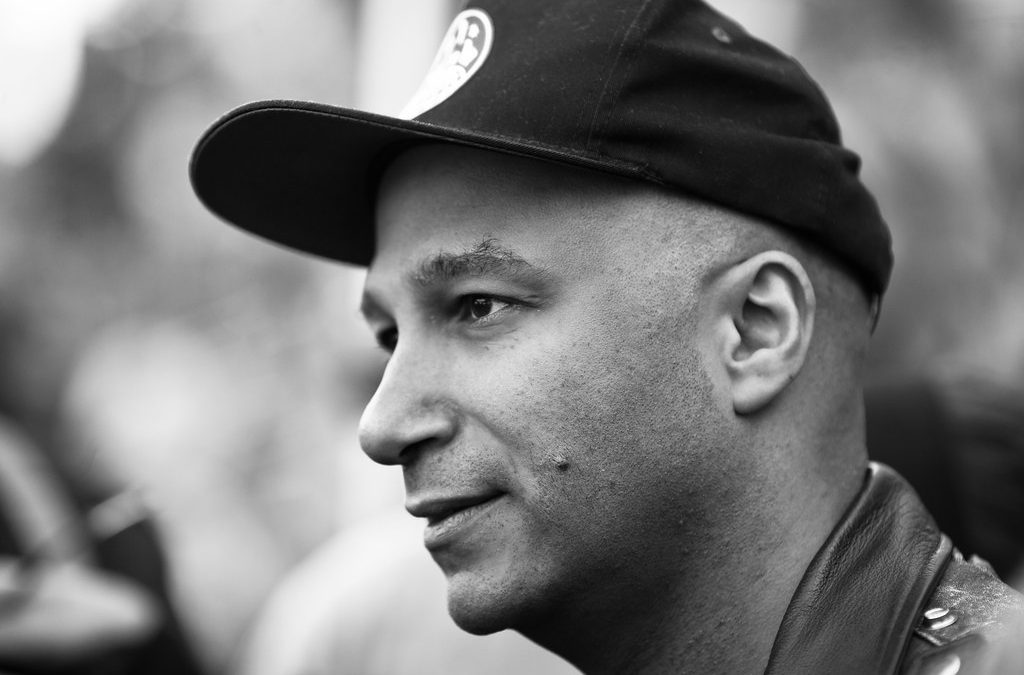 Homenaje a Salvador Allende y Víctor Jara: Tom Morello se pronuncia