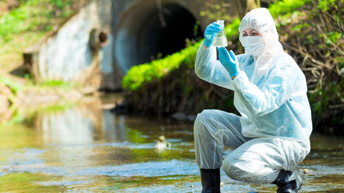 Absoluta negligencia: 161 pueblos en Salamanca y Zamora no pueden beber agua del grifo por el exceso de plaguicidas