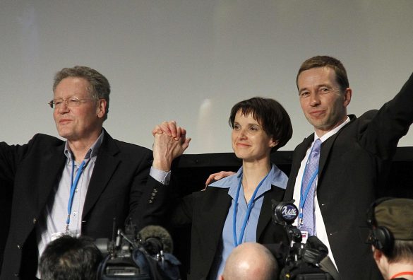 Konrad Adam Frauke Petry und Bernd Lucke 2013