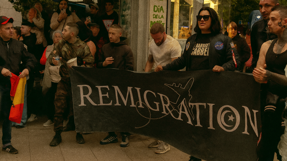 La ultraderecha organizada ya no se esconde: la Fiscalía avala investigar a ‘Deport Them Now’ y sus vínculos con Vox