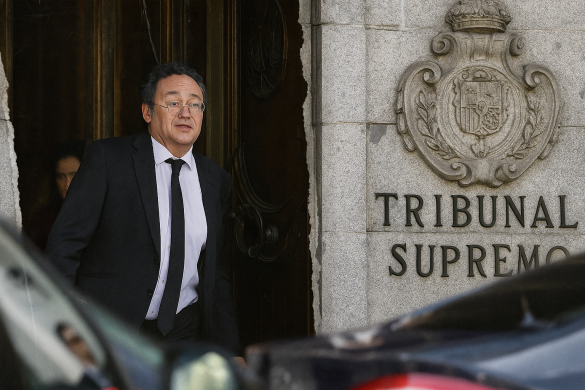 8a04b405 e805 45da 8a5f 114e14e38ddc