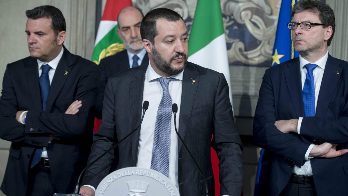 Salvini, 96 veces en los papeles de Epstein